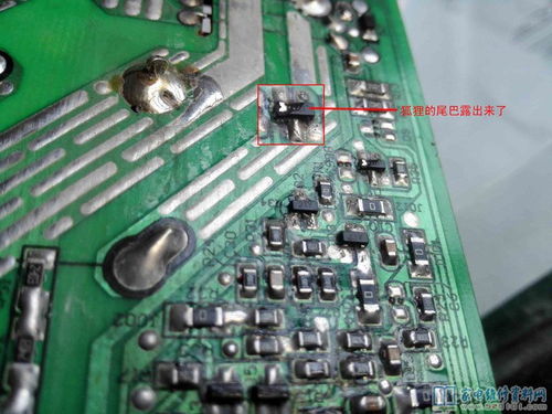 美的C21-RT2137電磁爐不加熱故障維修與汽車電腦板維修培訓(xùn)介紹